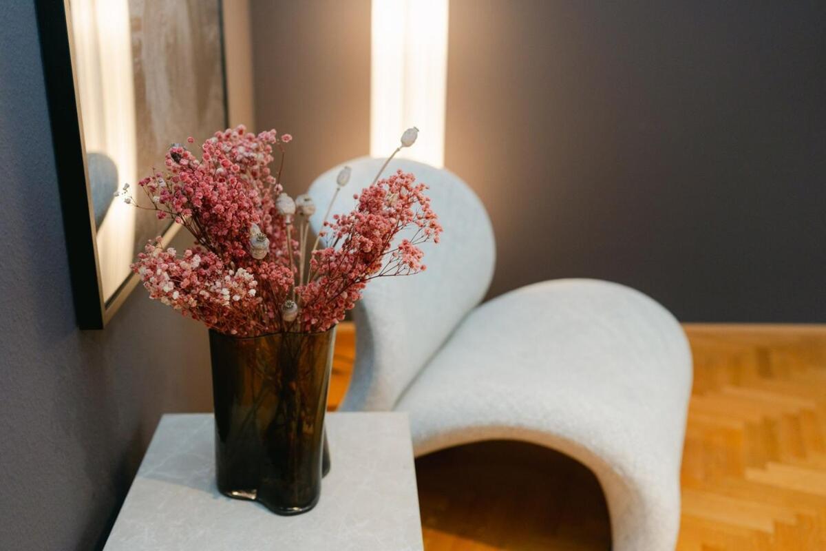 Cozy Corner Perfect For 4 To 6 Hip Area And Parking * Wien